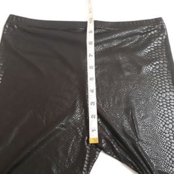Hallhuber reptile print leggings sz L stretchy minimalist contemporary - Picture 6 of 7